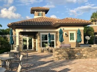 Small Image of 4200 HILLCREST DR #303, Hollywood Number 78