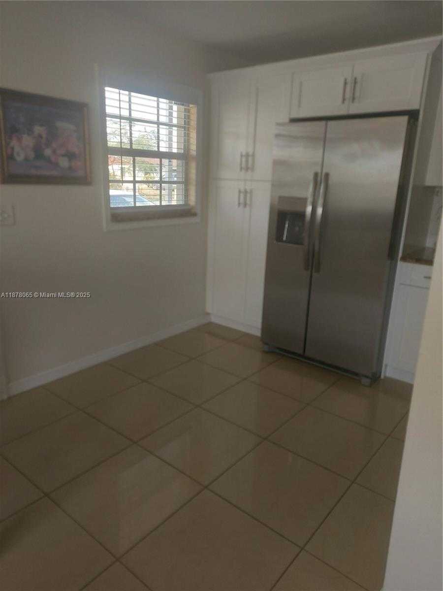 Small Image of 124 APACHE ST #124, Lehigh Acres Number 2