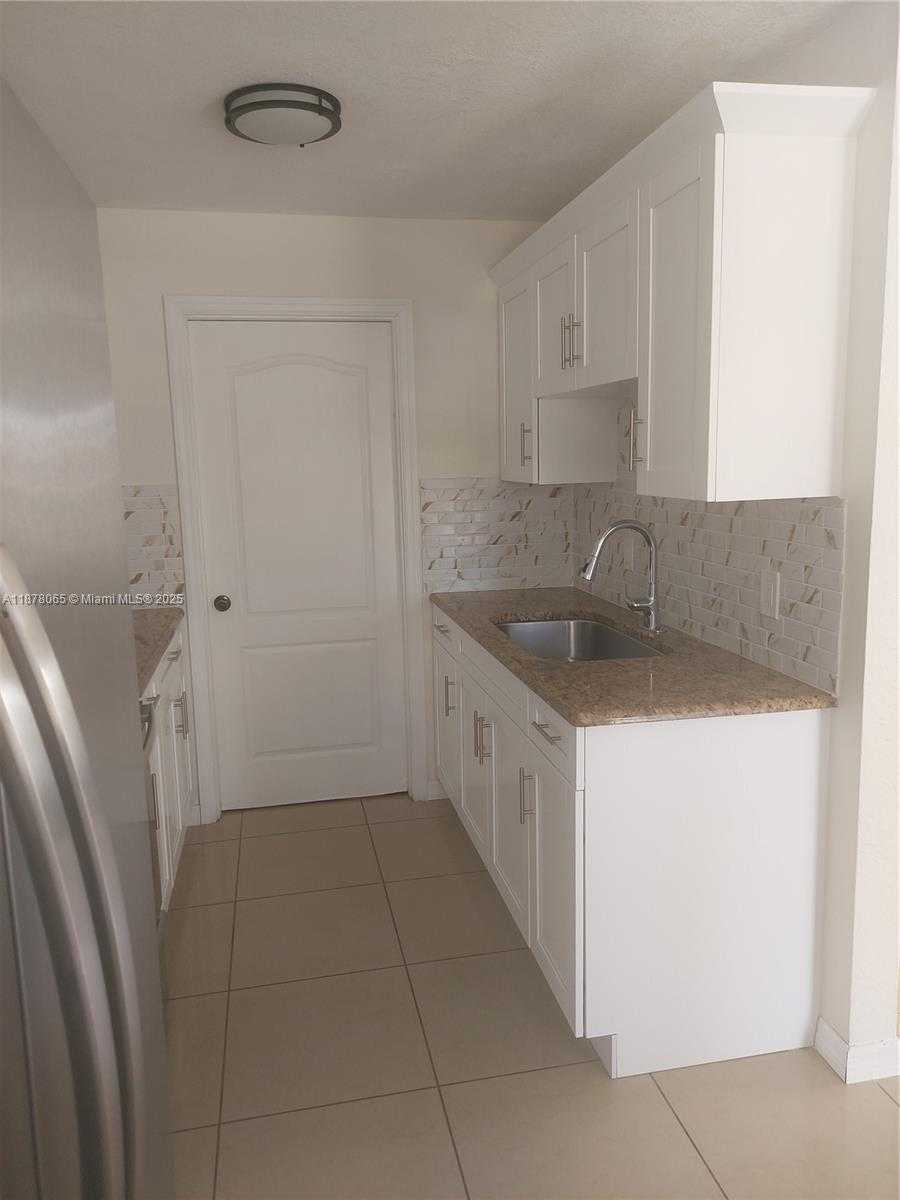 Small Image of 124 APACHE ST #124, Lehigh Acres Number 4