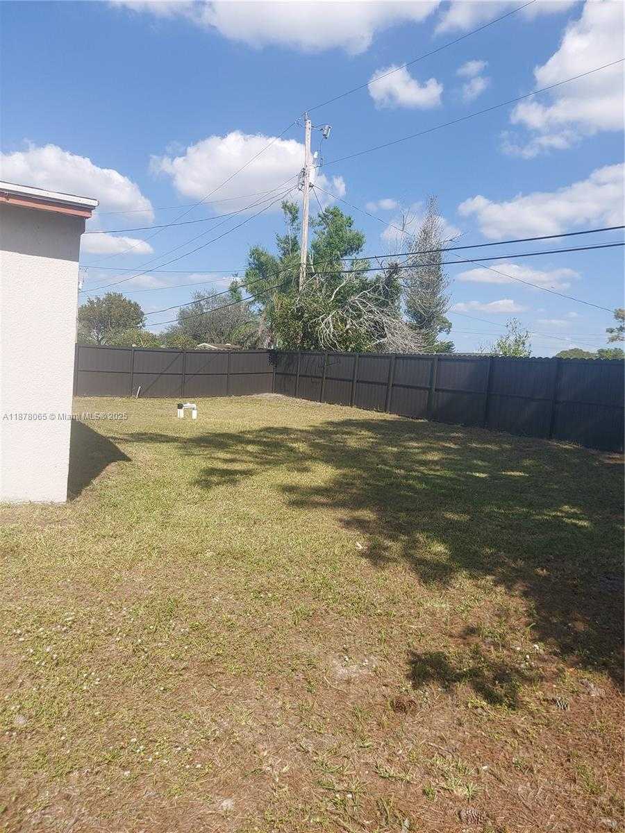 Small Image of 124 APACHE ST #124, Lehigh Acres Number 8