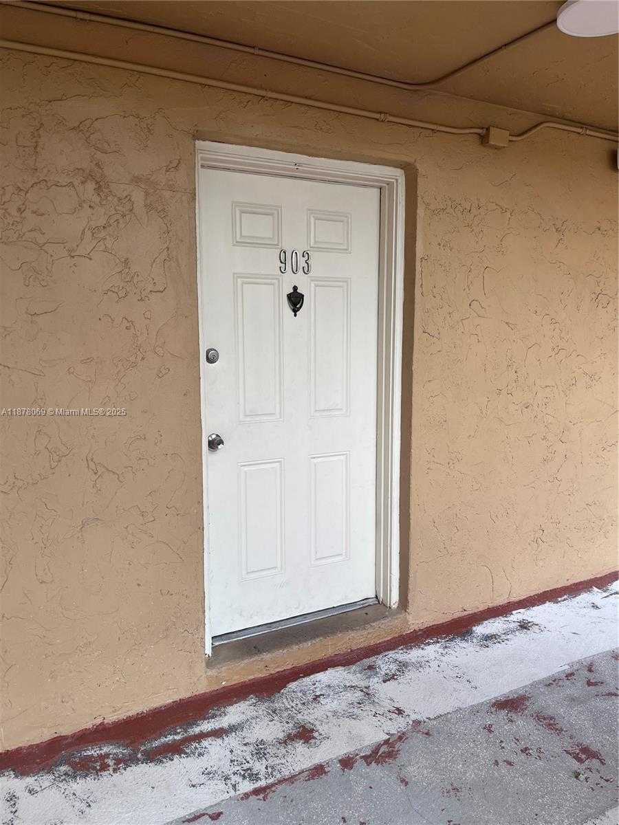 Small Image of 9970 SOUTH WEST 88TH ST #903-9, Miami Number 4