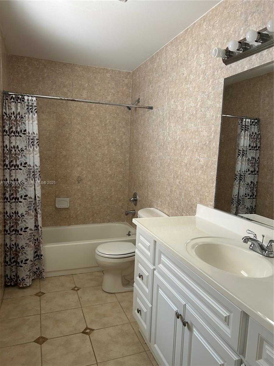 Small Image of 2355 NORTH WEST 120TH LN, Coral Springs Number 21