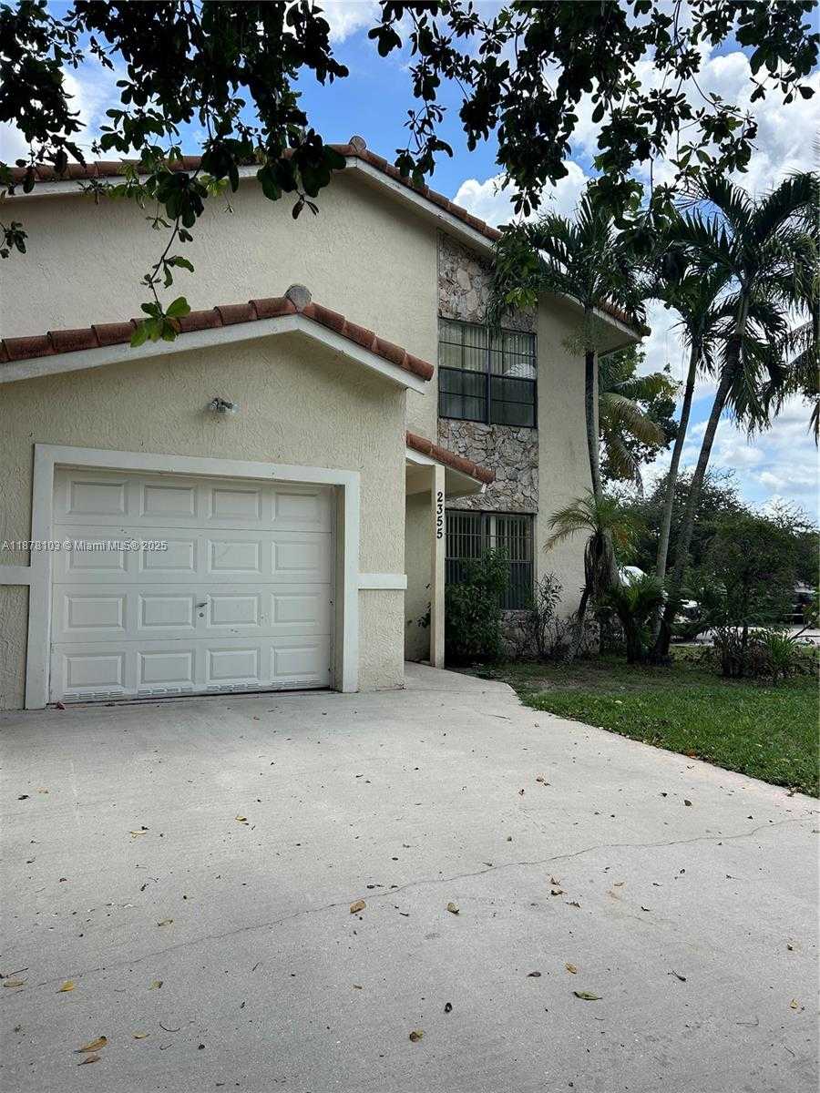 Small Image of 2355 NORTH WEST 120TH LN, Coral Springs Number 25
