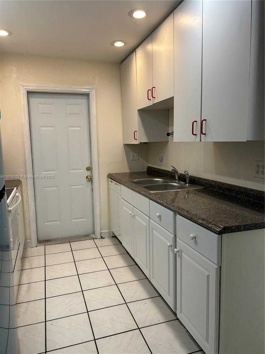 Small Image of 2355 NORTH WEST 120TH LN, Coral Springs Number 9