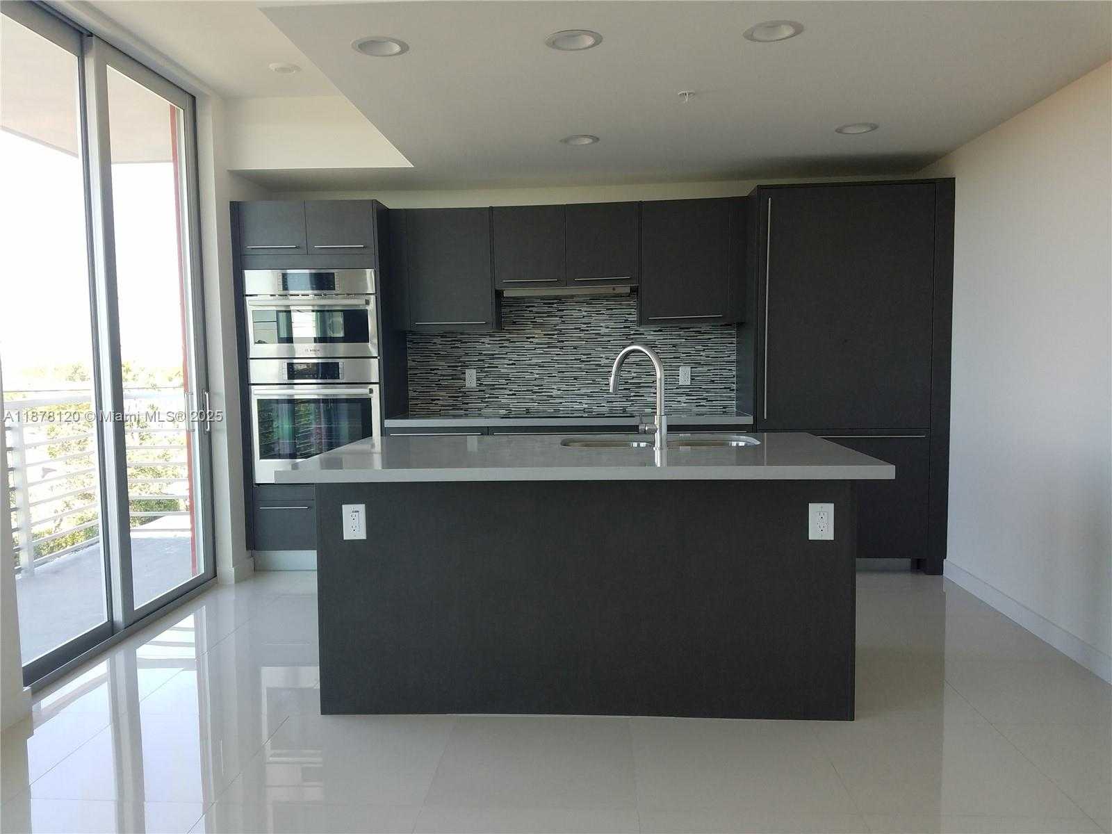 Small Image of 7875 NORTH WEST 107TH AVE #416, Doral Number 2