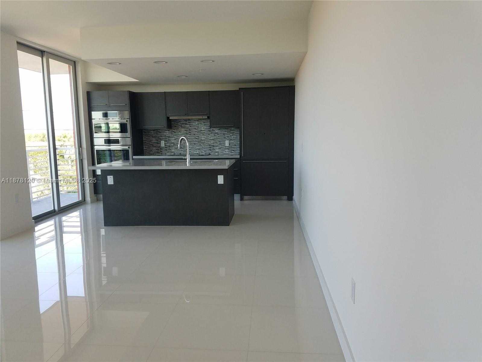 Small Image of 7875 NORTH WEST 107TH AVE #416, Doral Number 3