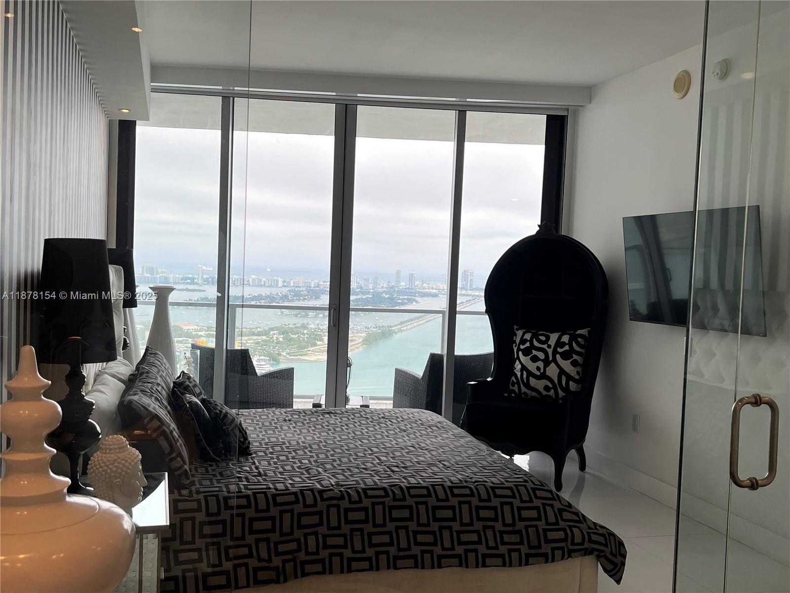 Small Image of 1100 BISCAYNE BLVD #4802, Miami Number 12