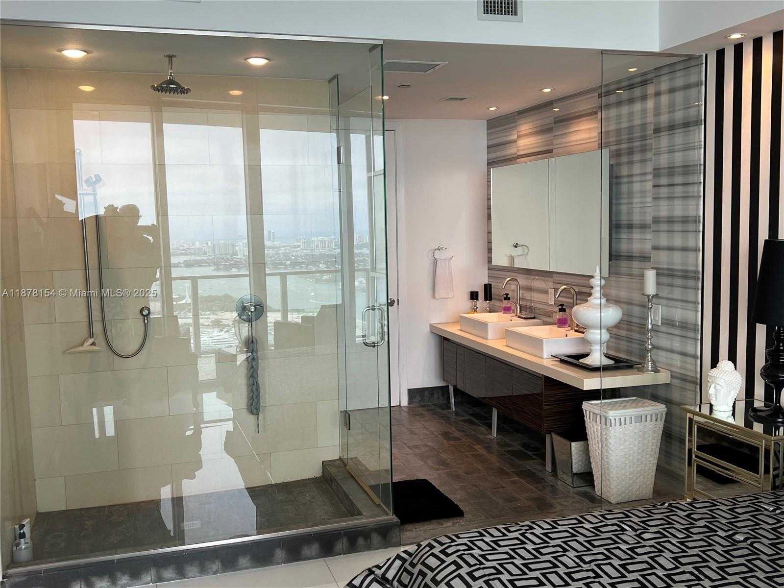 Small Image of 1100 BISCAYNE BLVD #4802, Miami Number 16