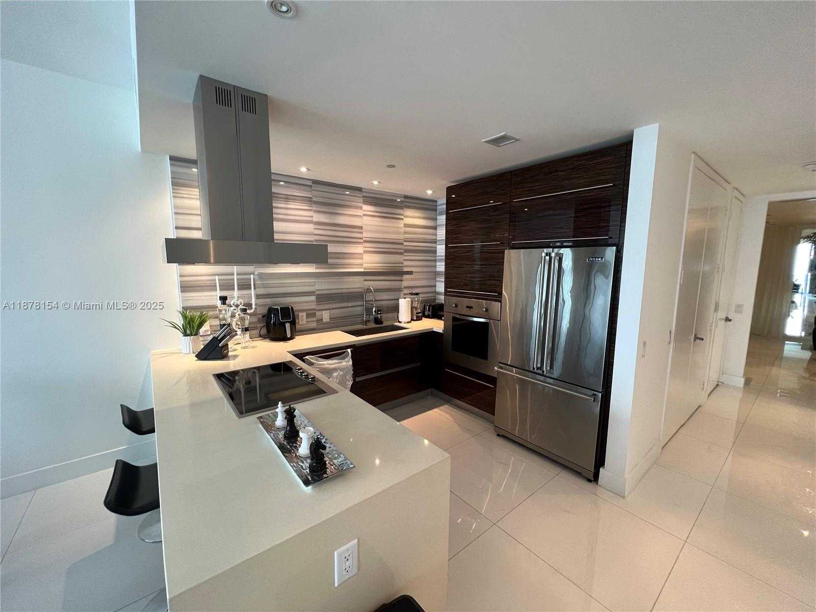 Small Image of 1100 BISCAYNE BLVD #4802, Miami Number 27
