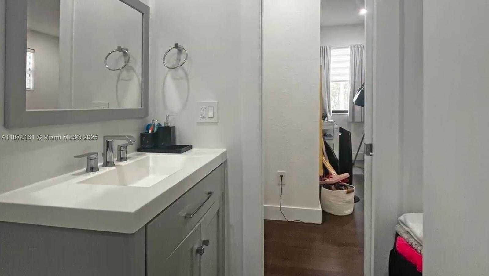 Small Image of 4300 SOUTH WEST 164TH PATH, Miami Number 19