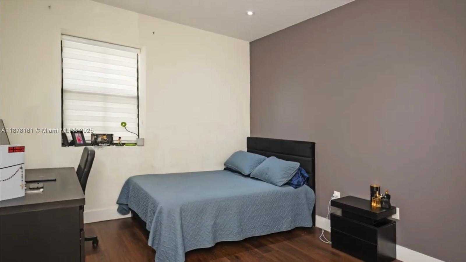 Small Image of 4300 SOUTH WEST 164TH PATH, Miami Number 27