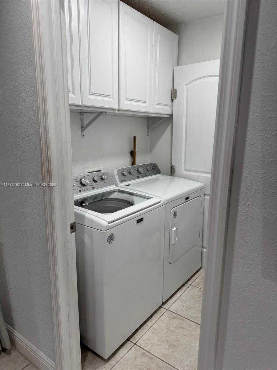 Small Image of 15534 SOUTH WEST 153RD ST ##main, Miami Number 6