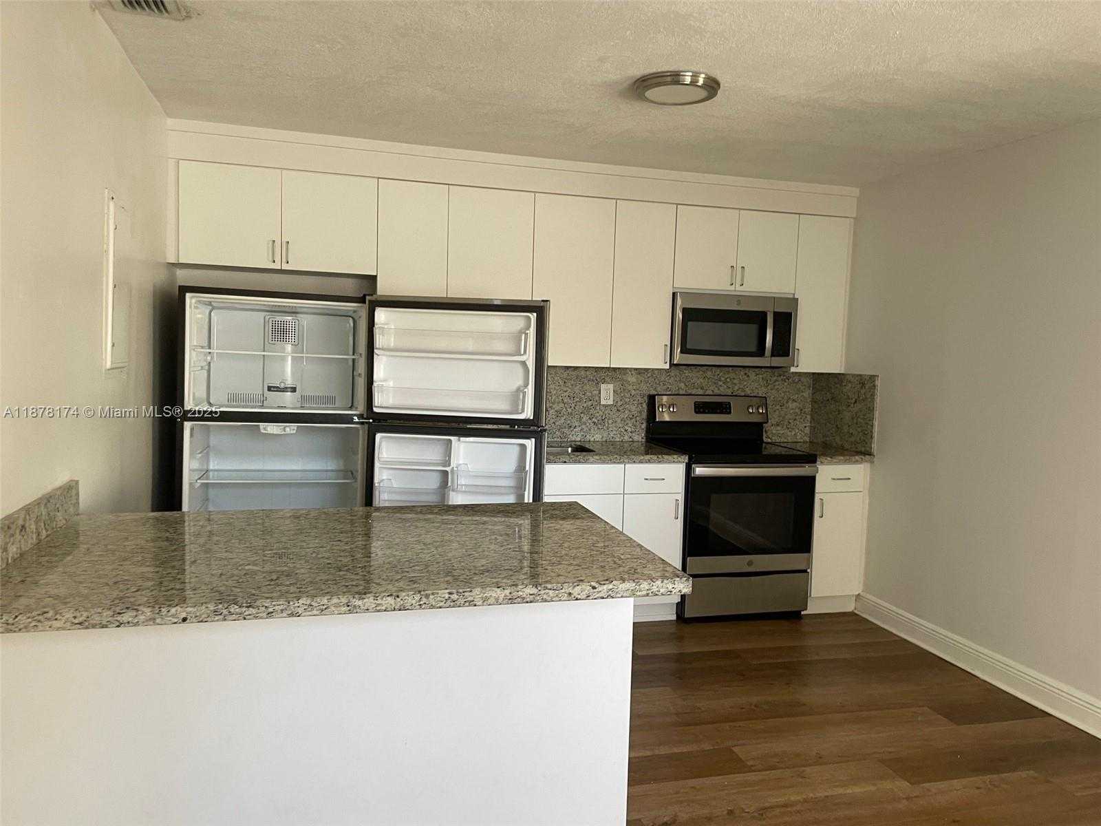 Small Image of 2747 SOUTH WEST 25TH TER #2747, Miami Number 4