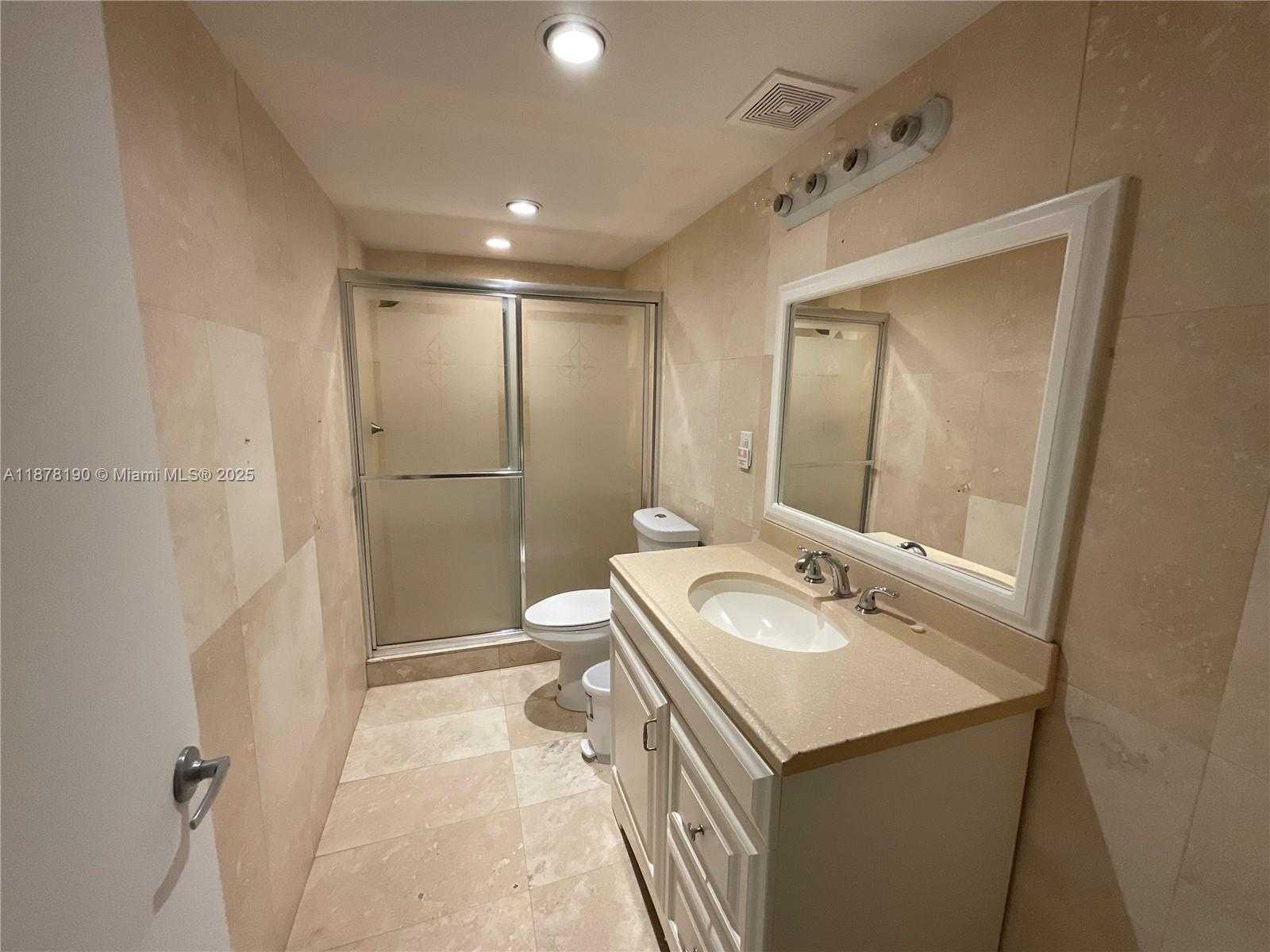 Small Image of 2201 BRICKELL AVE #25, Miami Number 18