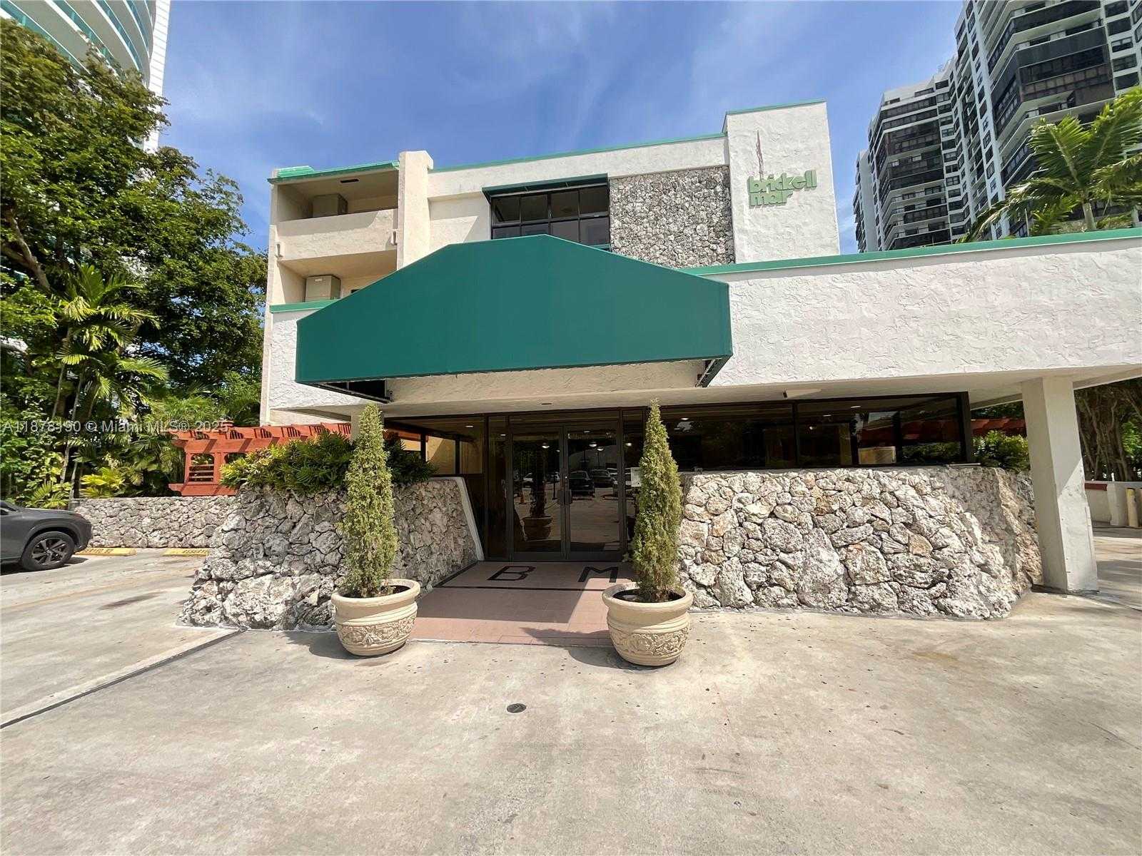 Small Image of 2201 BRICKELL AVE #25, Miami Number 21