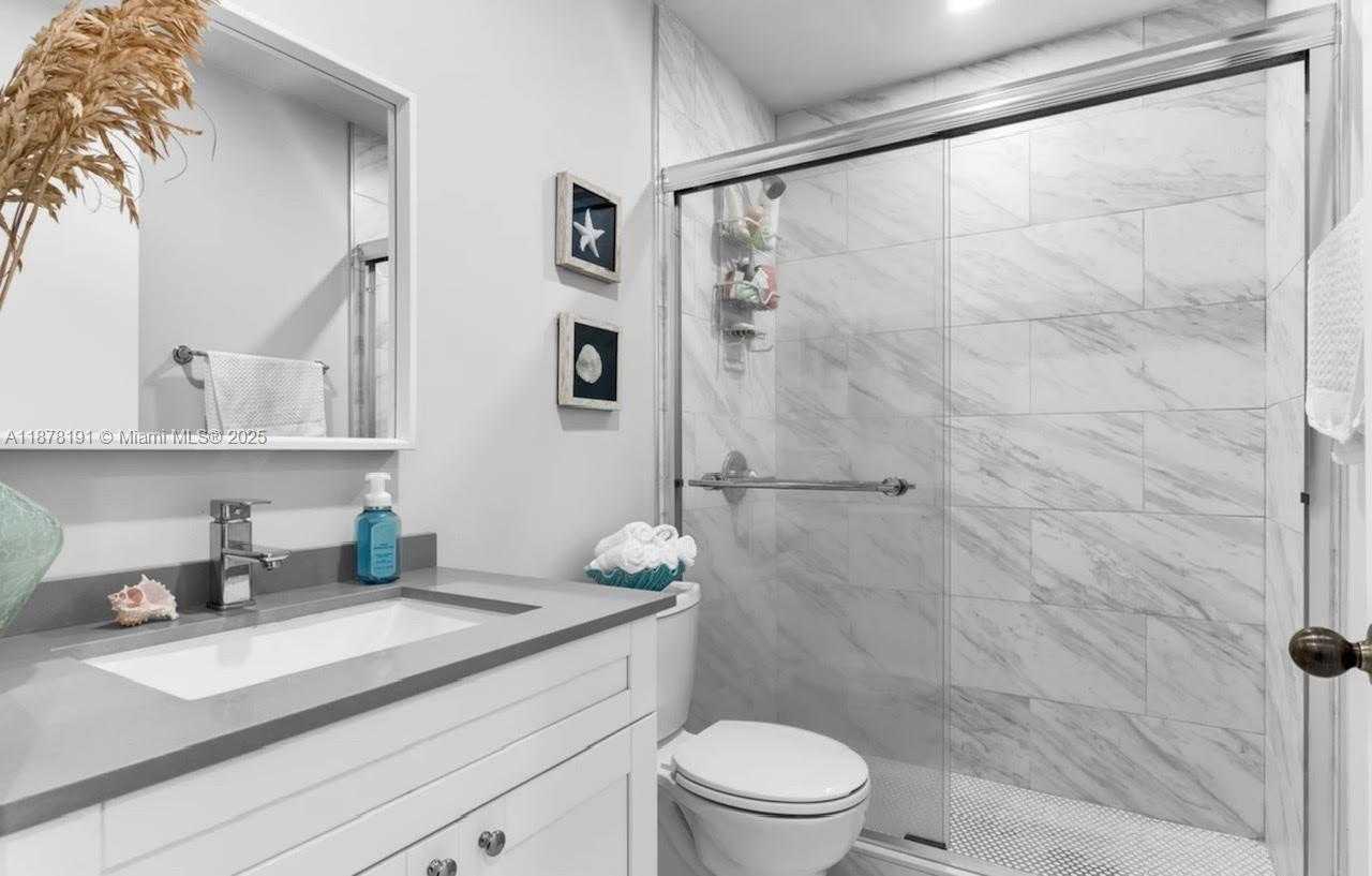 Small Image of 14214 SOUTH WEST 53RD ST #14214, Miami Number 17