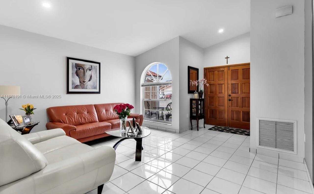 Small Image of 14214 SOUTH WEST 53RD ST #14214, Miami Number 6