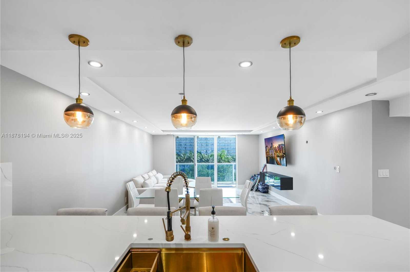 Small Image of 3800 SOUTH OCEAN DR #407, Hollywood Number 31