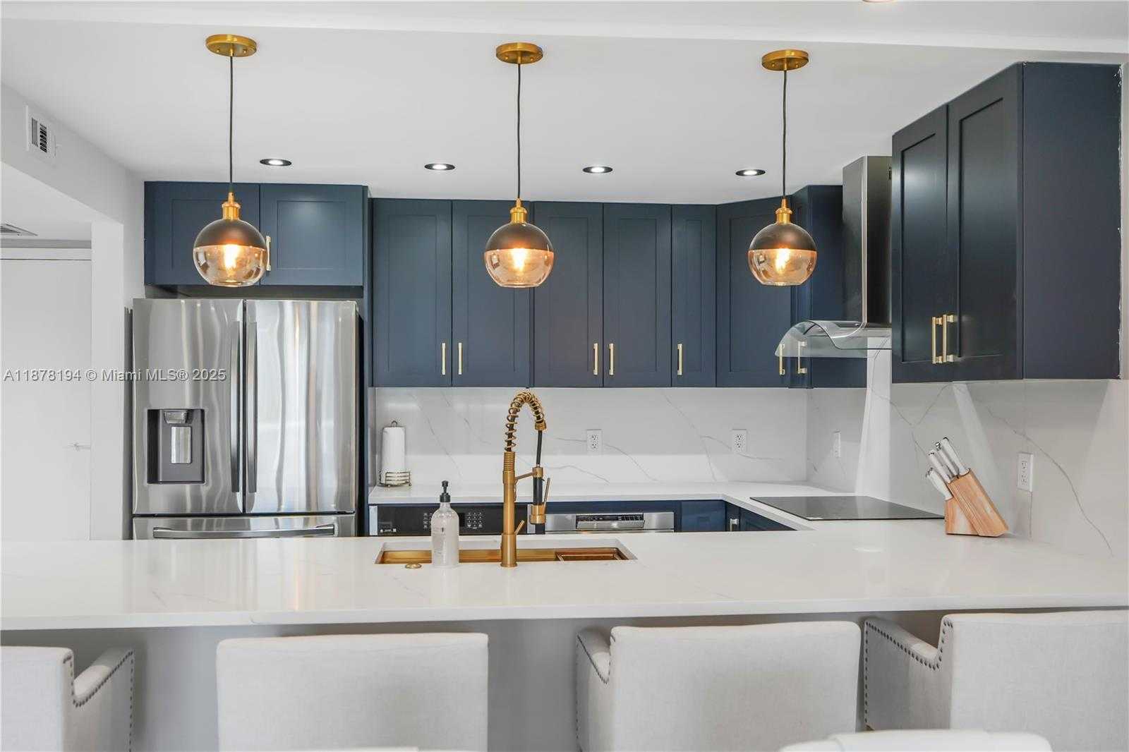 Small Image of 3800 SOUTH OCEAN DR #407, Hollywood Number 4