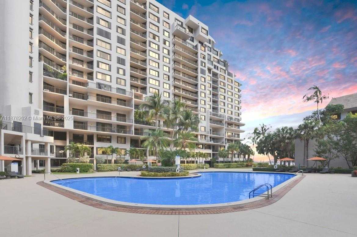 Small Image of 540 BRICKELL KEY DR #803, Miami Number 13