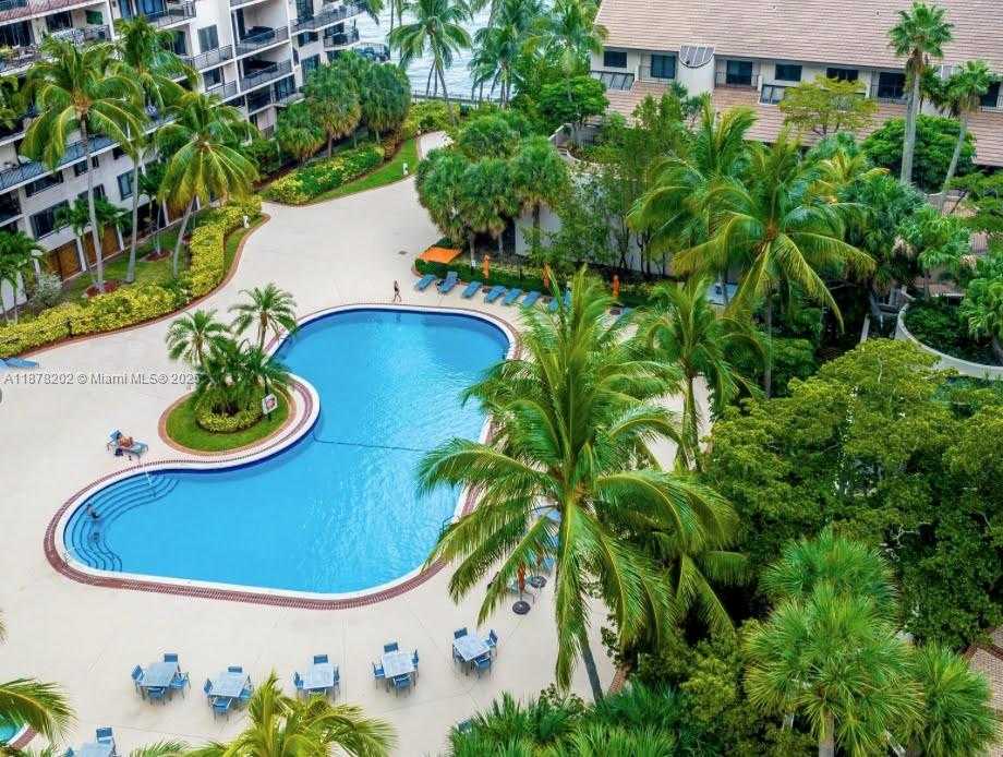 Small Image of 540 BRICKELL KEY DR #803, Miami Number 16
