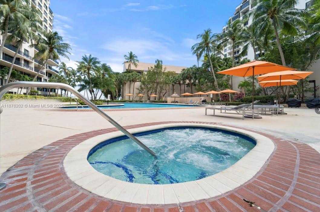 Small Image of 540 BRICKELL KEY DR #803, Miami Number 24