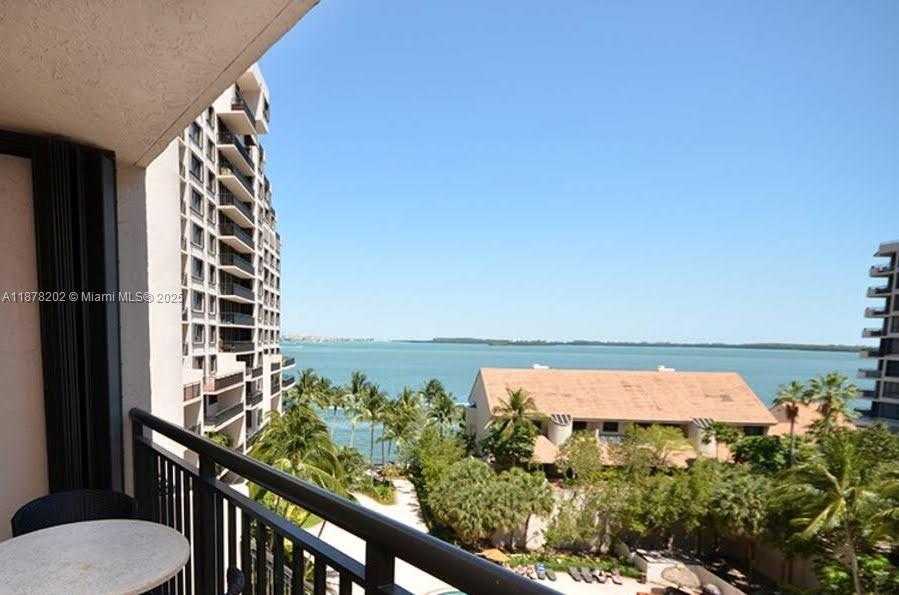 Small Image of 540 BRICKELL KEY DR #803, Miami Number 4