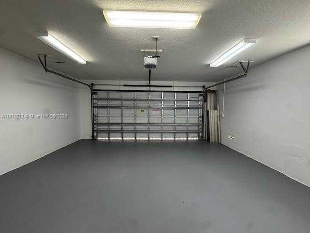 Small Image of 10514 SOUTH WEST 127TH CT, Miami Number 34