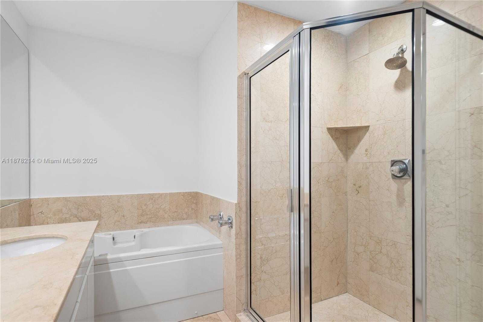 Small Image of 808 BRICKELL KEY DR #3106, Miami Number 18