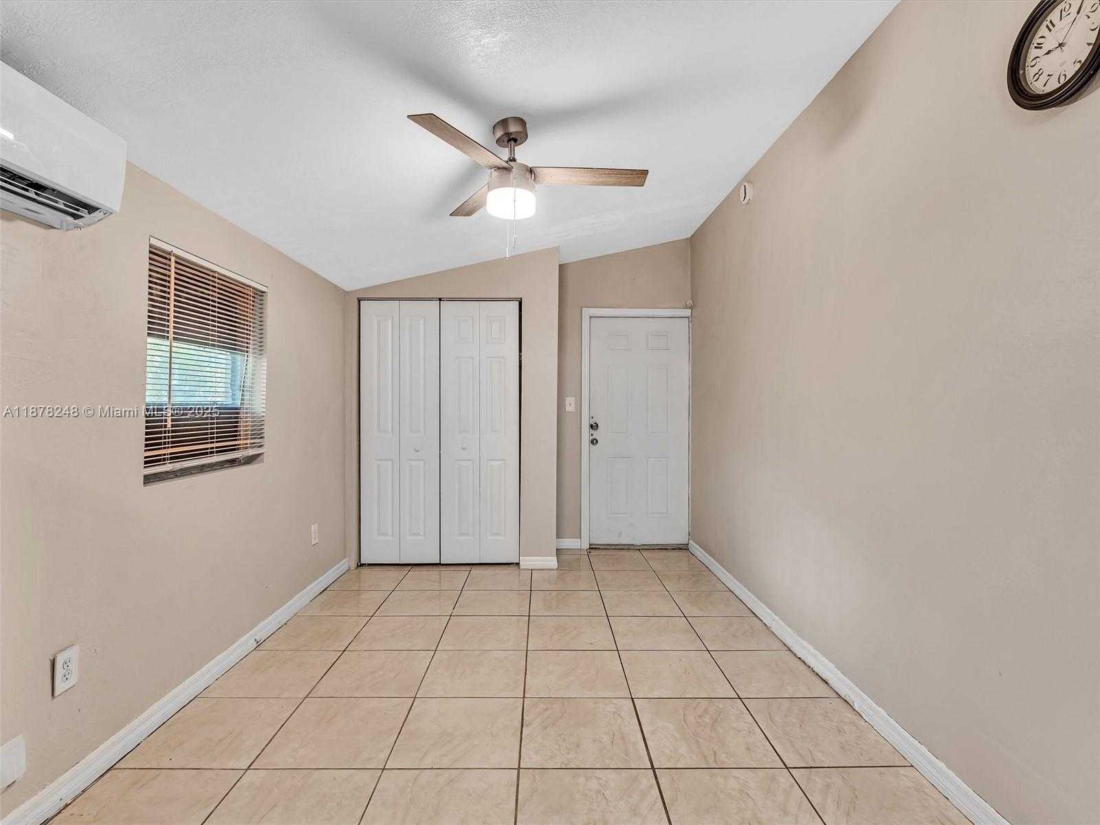 Small Image of 365 NORTH EAST 171ST TER, North Miami Beach Number 26
