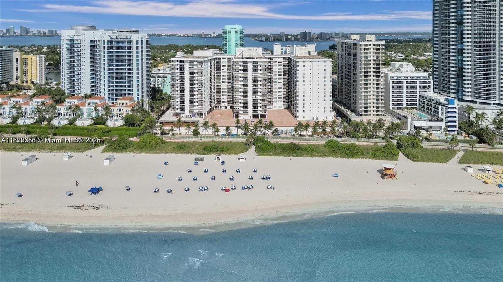 Small Image of 6039 COLLINS AVE #828, Miami Beach Number 23