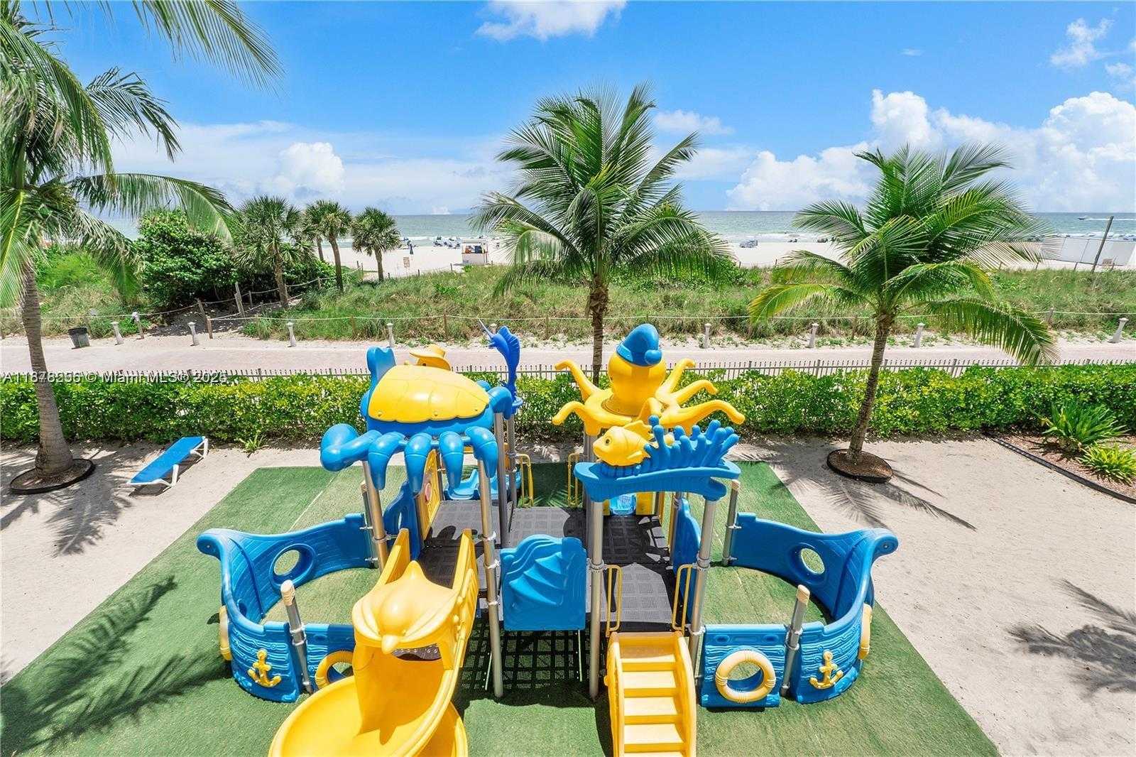 Small Image of 6039 COLLINS AVE #828, Miami Beach Number 26