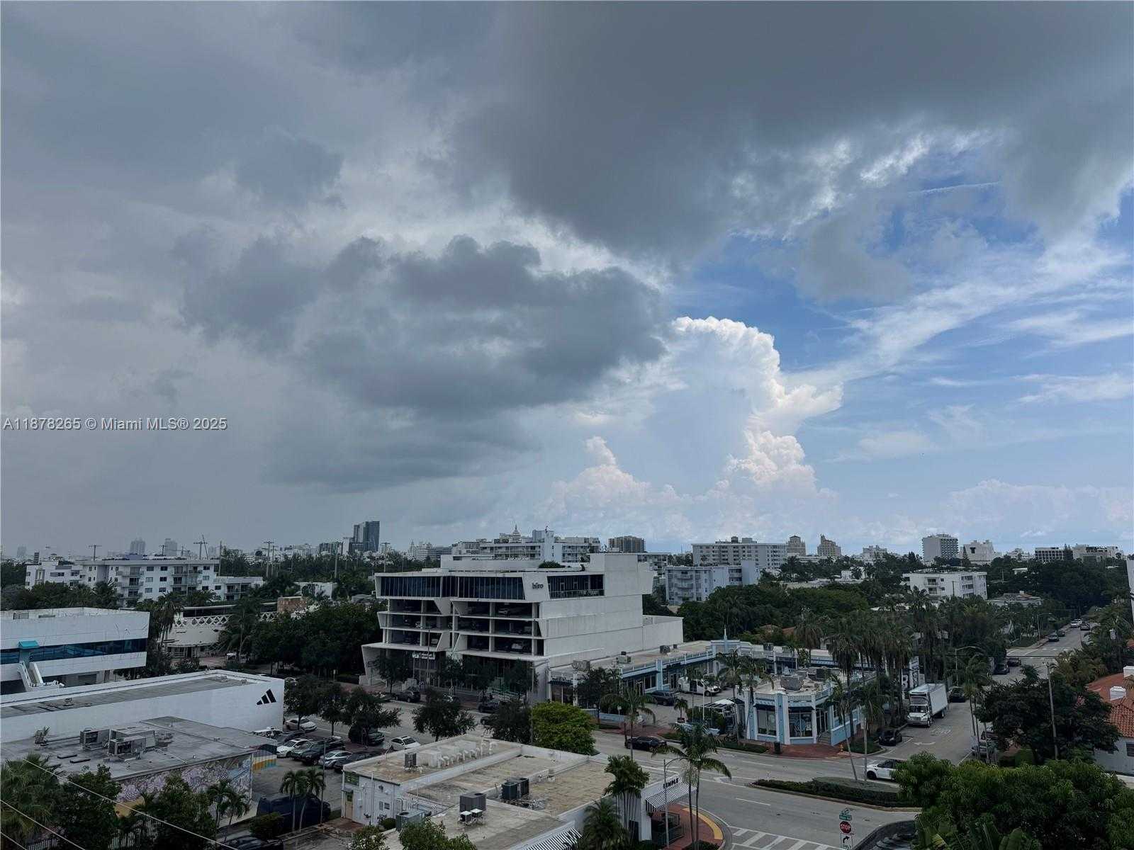 Small Image of 899 WEST AVE #8A, Miami Beach Number 10