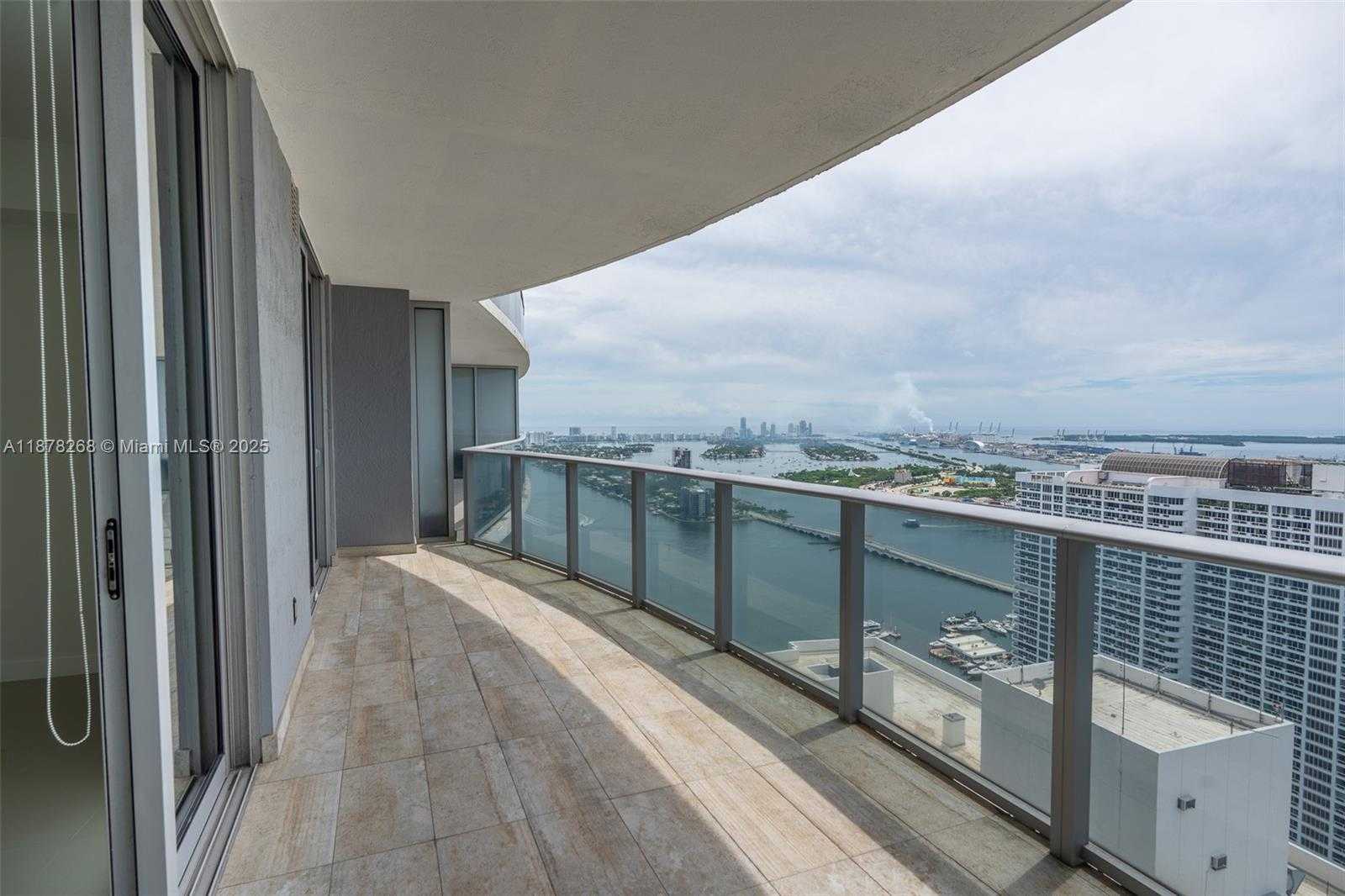 Small Image of 488 NORTH EAST 18TH ST #4202, Miami Number 13