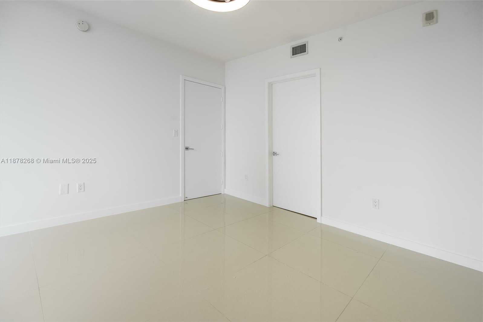 Small Image of 488 NORTH EAST 18TH ST #4202, Miami Number 19