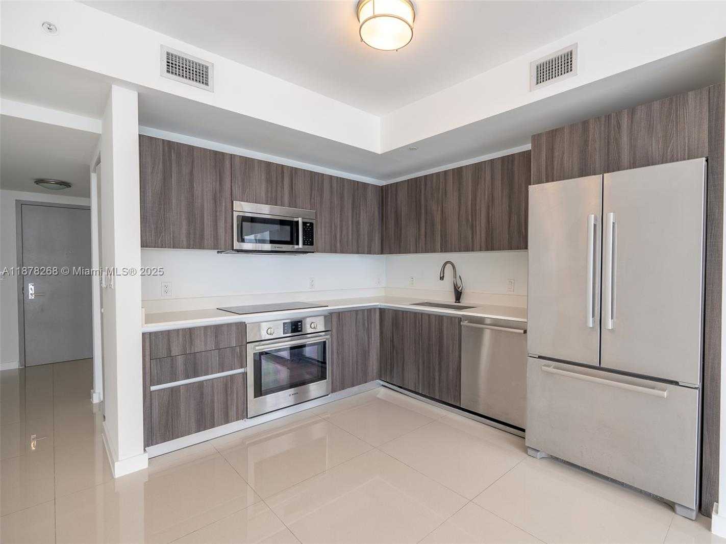 Small Image of 488 NORTH EAST 18TH ST #4202, Miami Number 8