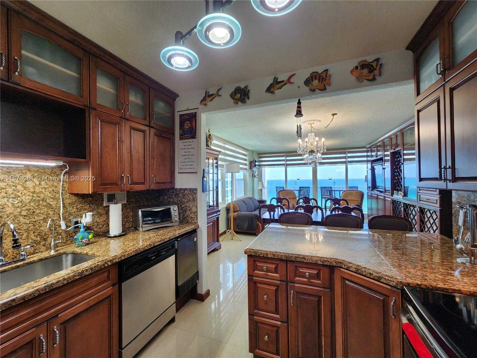 Small Image of 3505 SOUTH OCEAN DR #1006, Hollywood Number 11