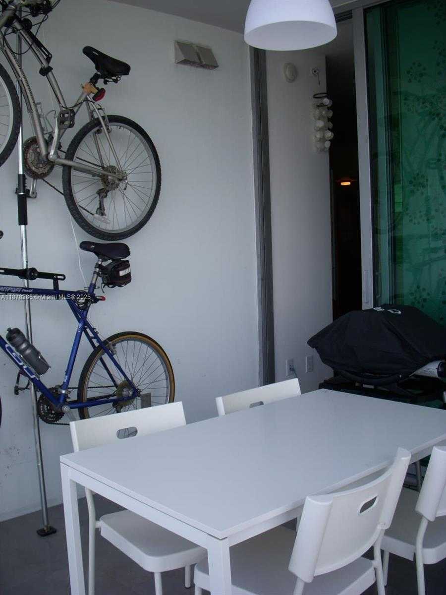 Small Image of 350 SOUTH MIAMI AVE #3409, Miami Number 11