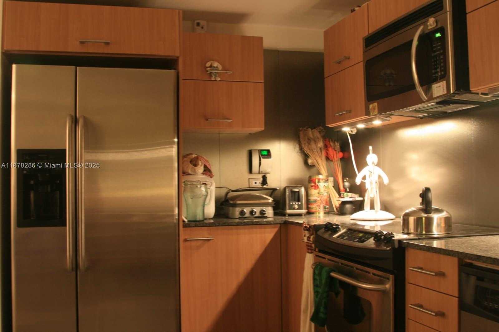 Small Image of 350 SOUTH MIAMI AVE #3409, Miami Number 17