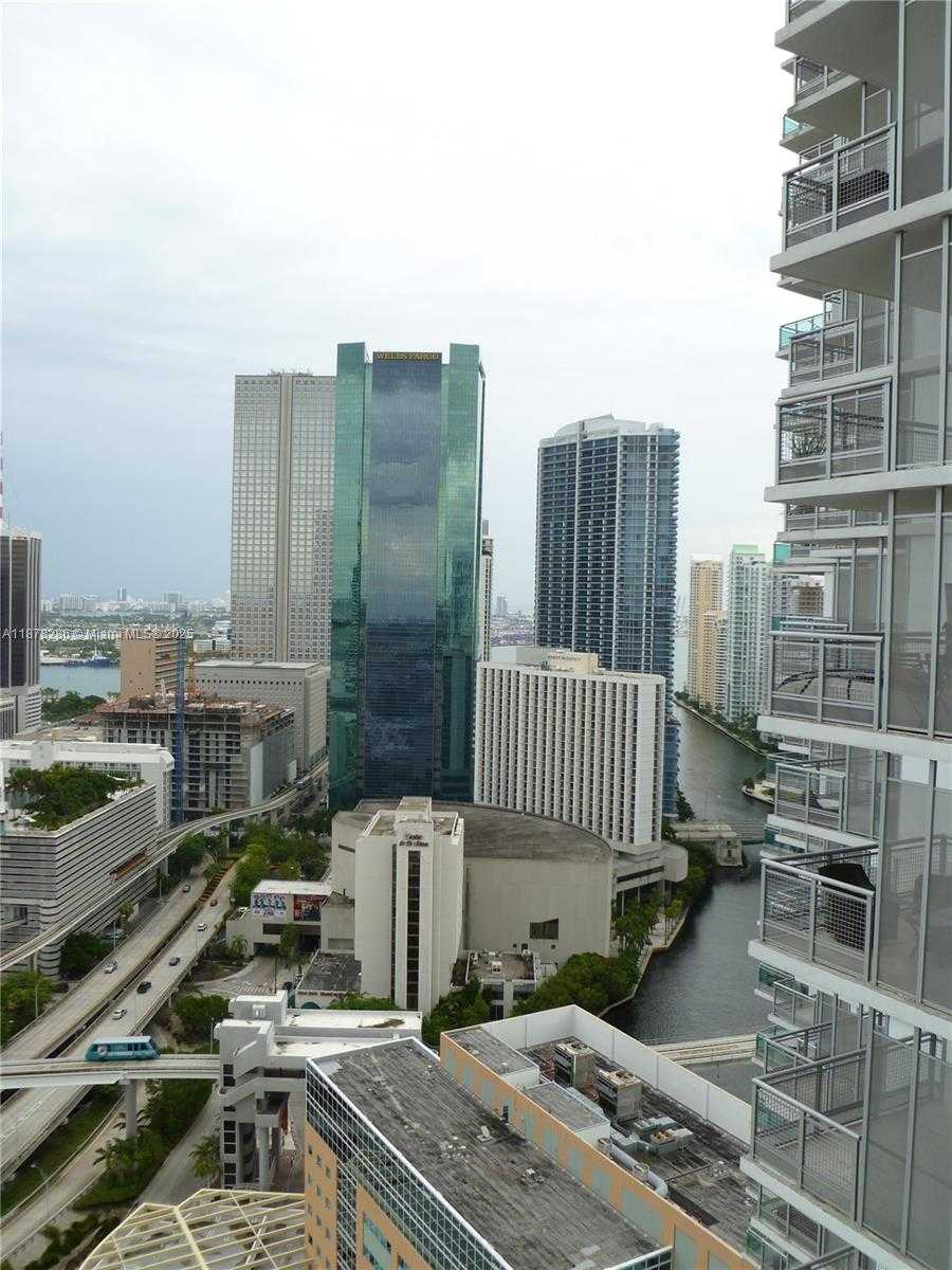 Small Image of 350 SOUTH MIAMI AVE #3409, Miami Number 54