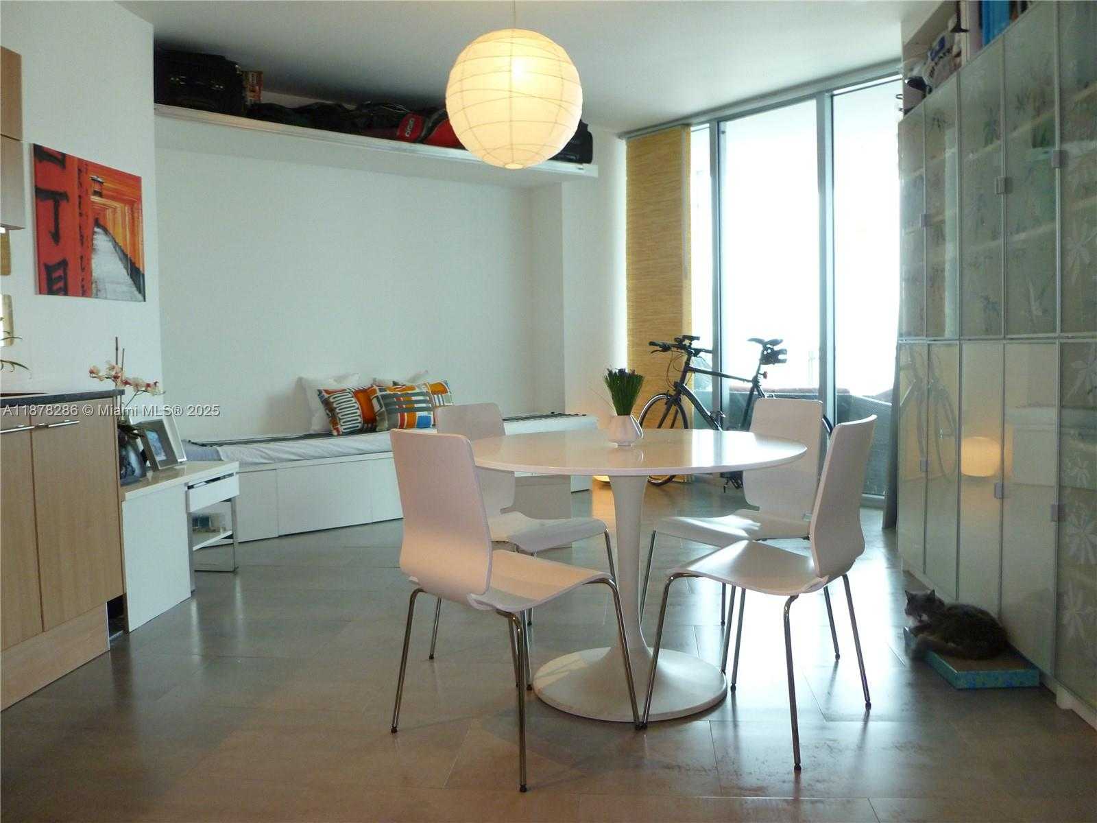 Small Image of 350 SOUTH MIAMI AVE #3409, Miami Number 58