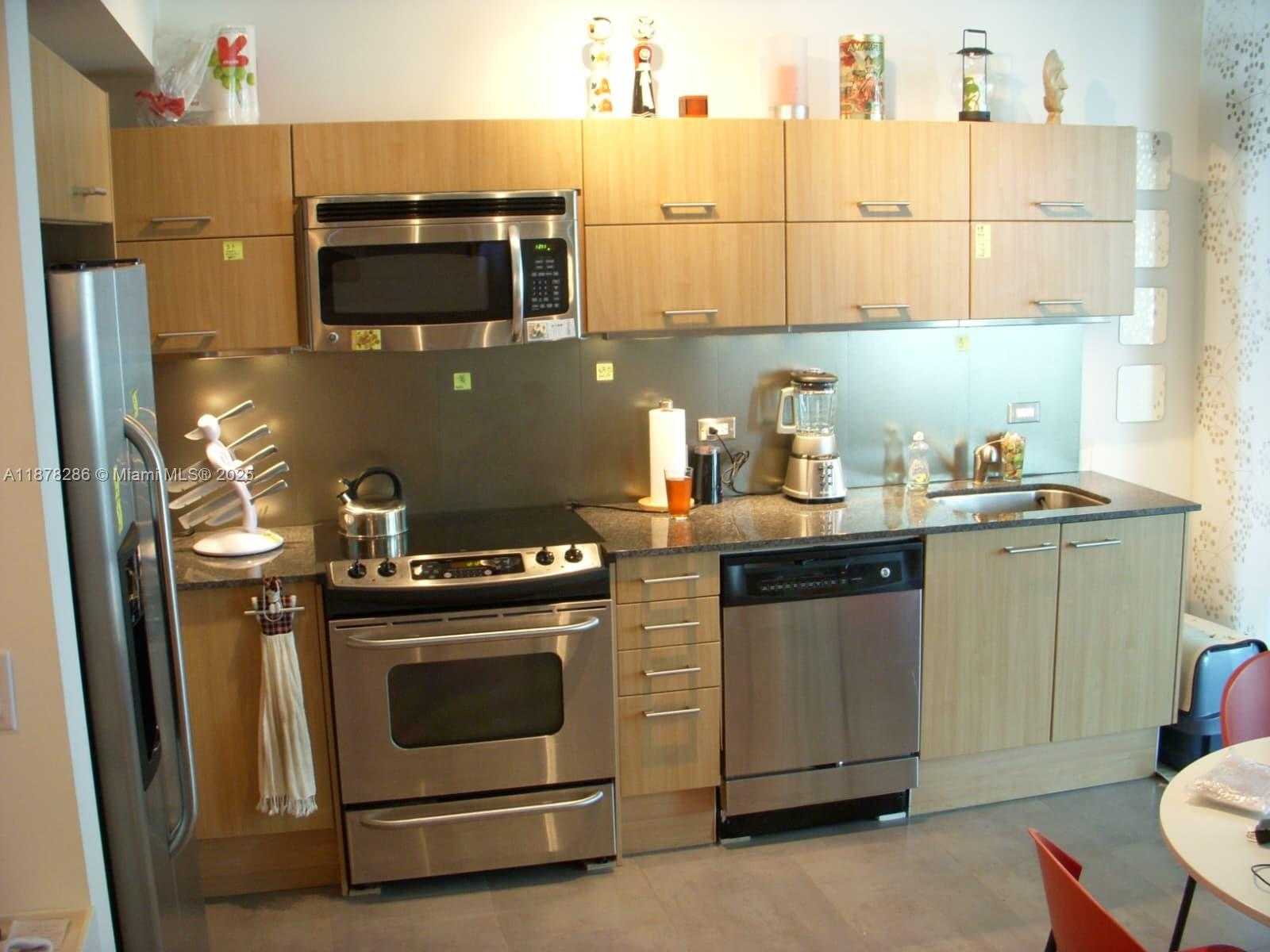Small Image of 350 SOUTH MIAMI AVE #3409, Miami Number 6