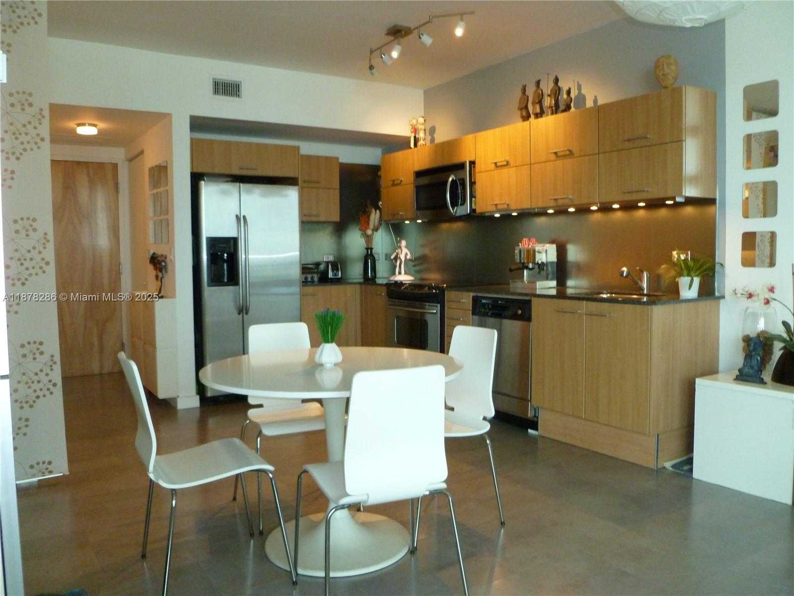 Small Image of 350 SOUTH MIAMI AVE #3409, Miami Number 8
