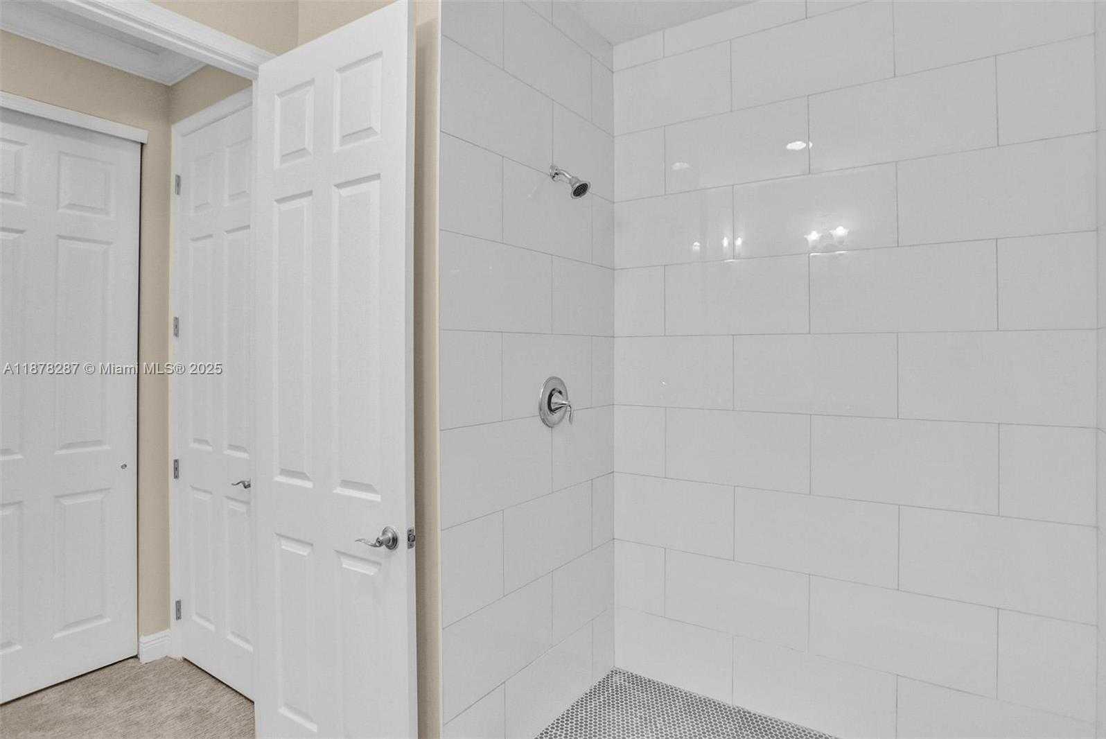 Small Image of 427 SOUTH EAST 13TH ST, Fort Lauderdale Number 27