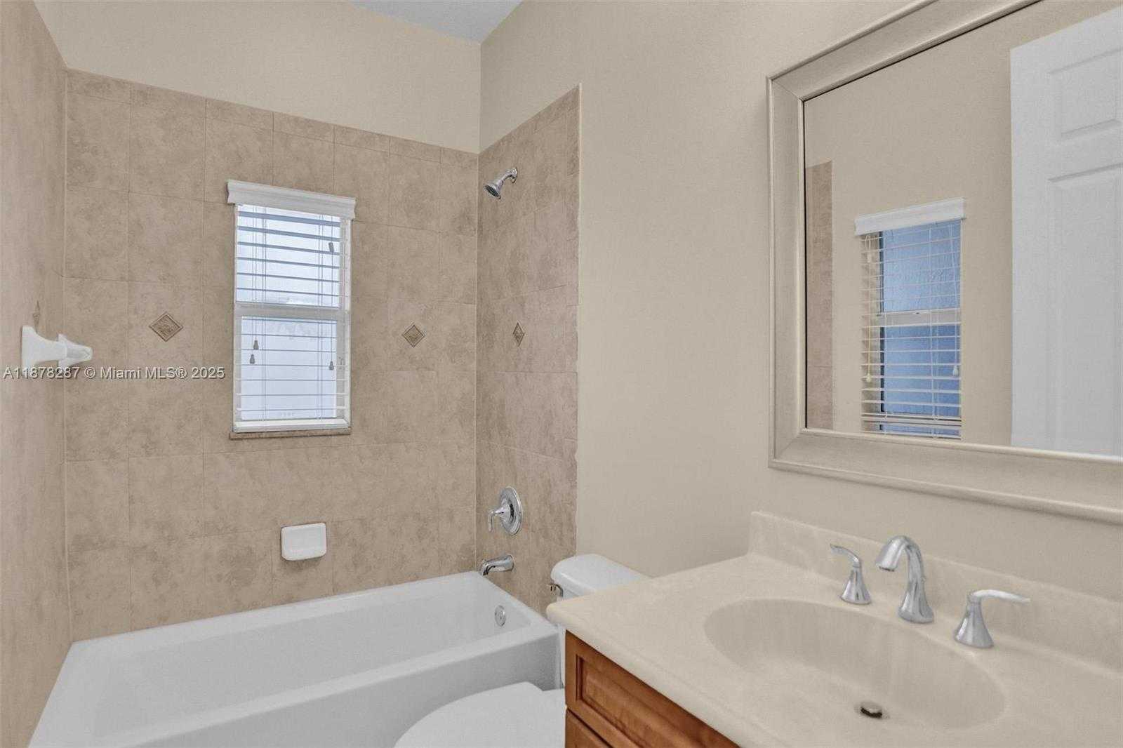 Small Image of 427 SOUTH EAST 13TH ST, Fort Lauderdale Number 29