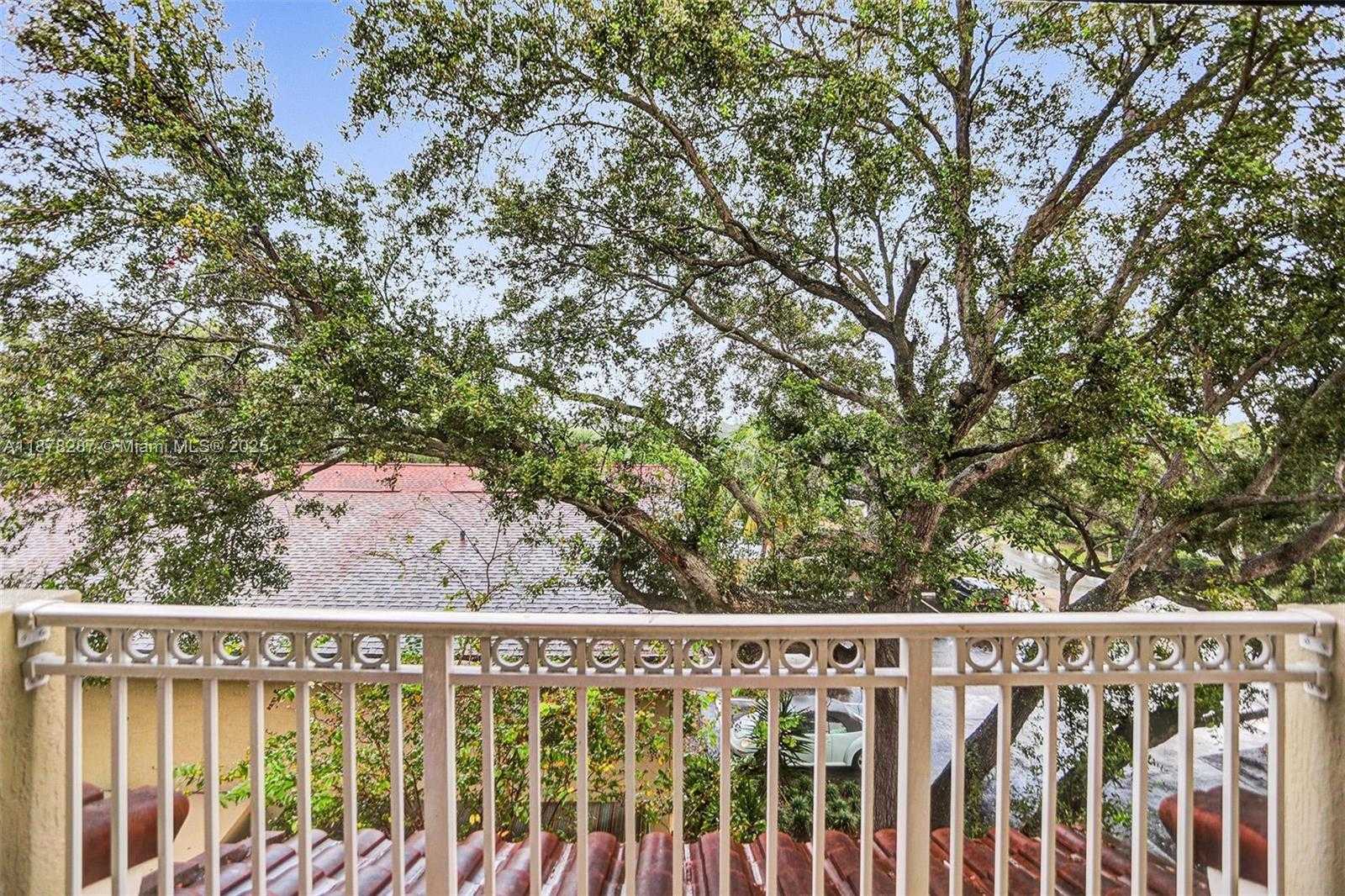Small Image of 427 SOUTH EAST 13TH ST, Fort Lauderdale Number 34