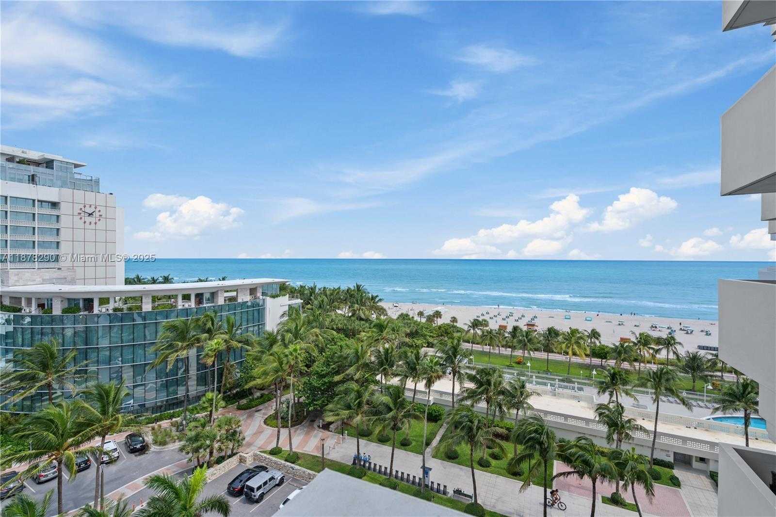 Small Image of 2899 COLLINS AVE #1021, Miami Beach Number 30