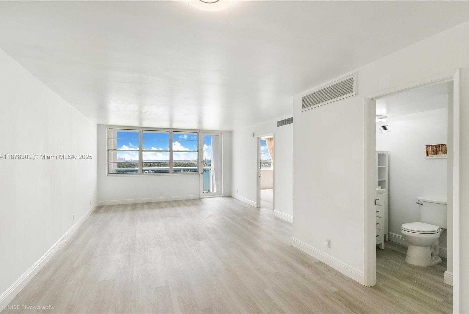 Small Image of 6770 INDIAN CREEK DR #11K, Miami Beach Number 4