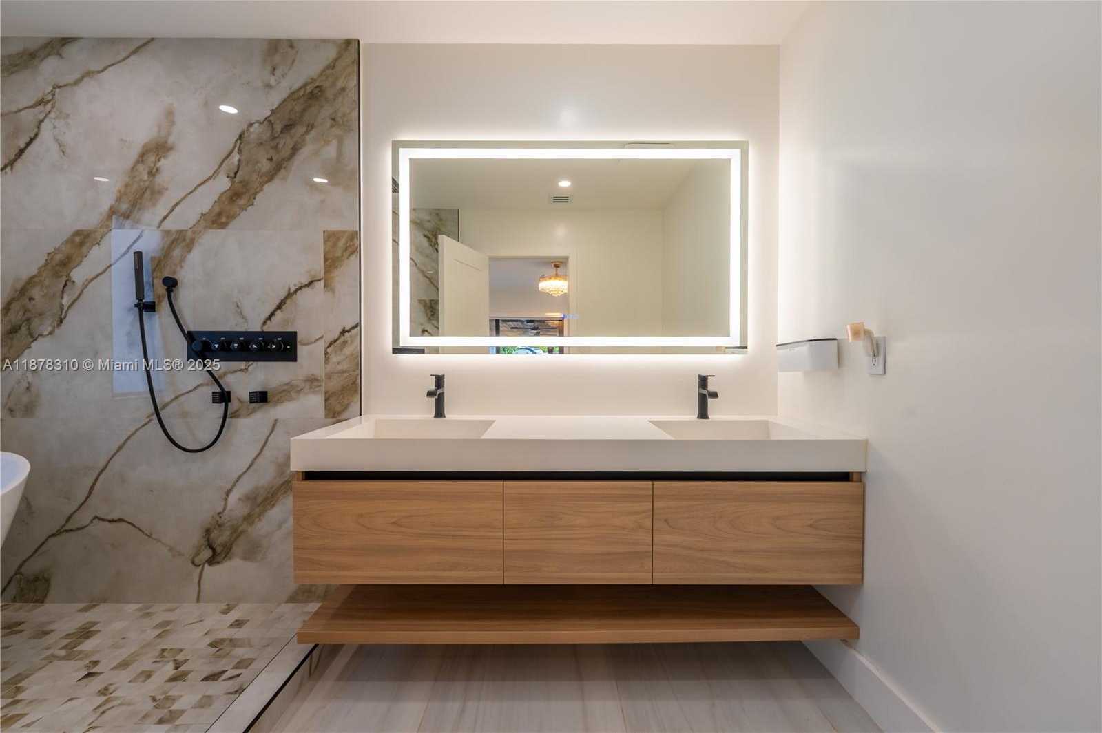 Small Image of 16881 SOUTH WEST 277TH ST, Homestead Number 6