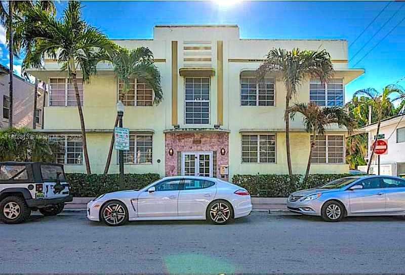 Small Image of 610 8TH ST #203, Miami Beach Number 18